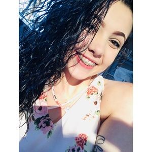 Meet your Posher, Brittany
